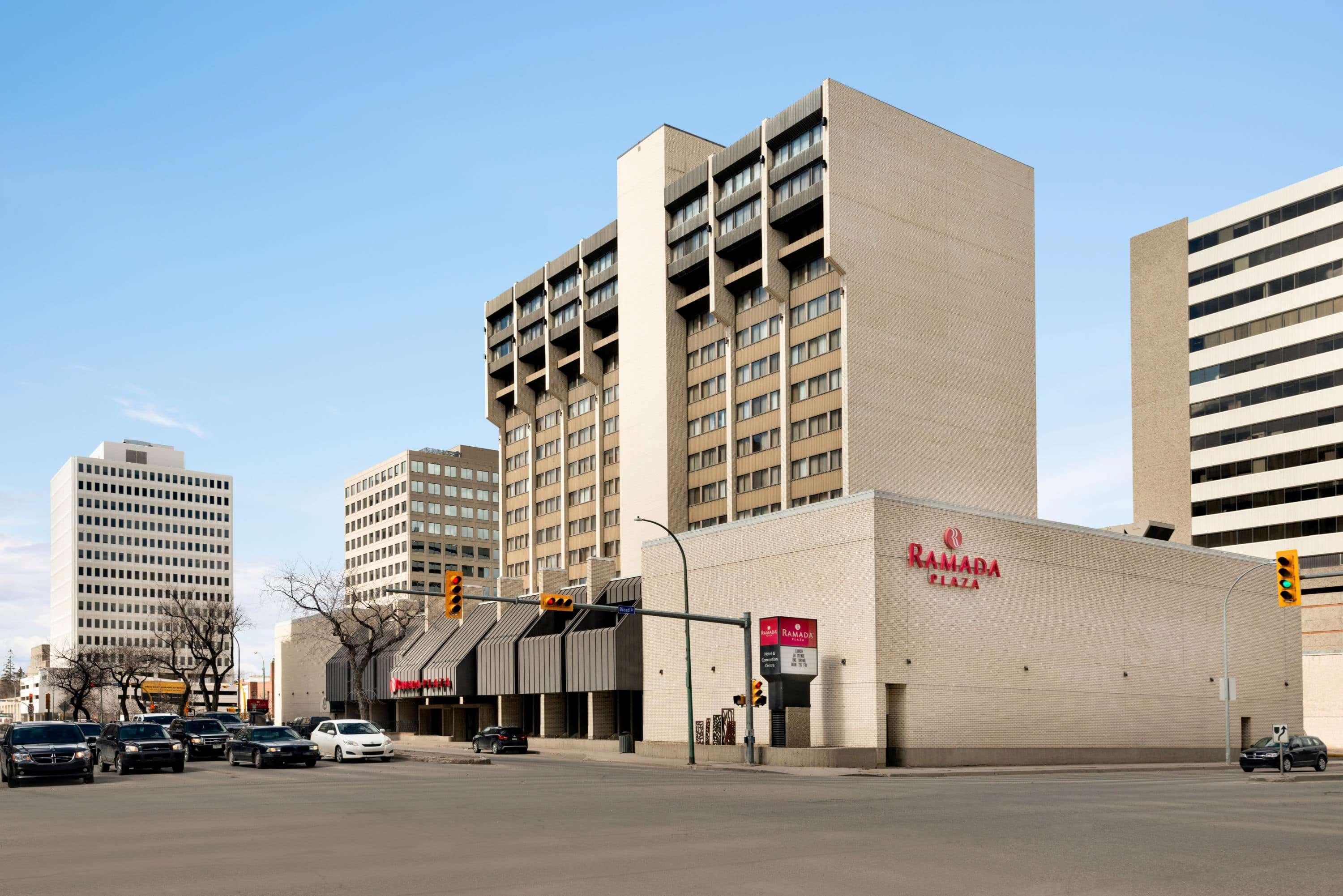 Hotel Ramada Plaza By Wyndham Regina Downtown Exterior foto